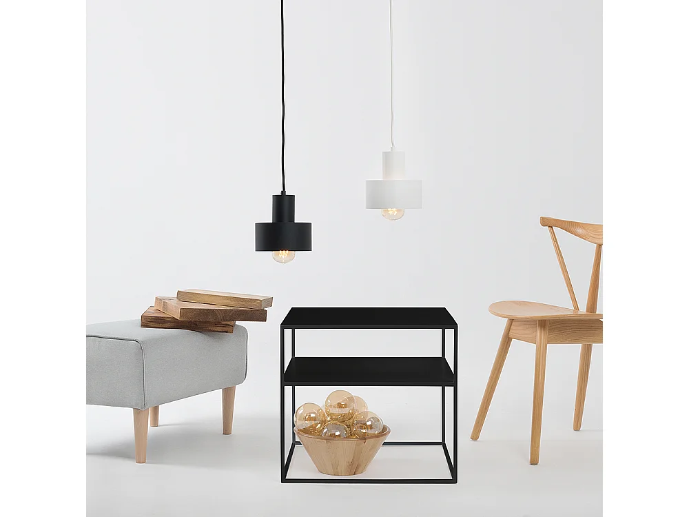 Table basse 0,5x0,5x0,45 m noire tensio 2 étages métal 50