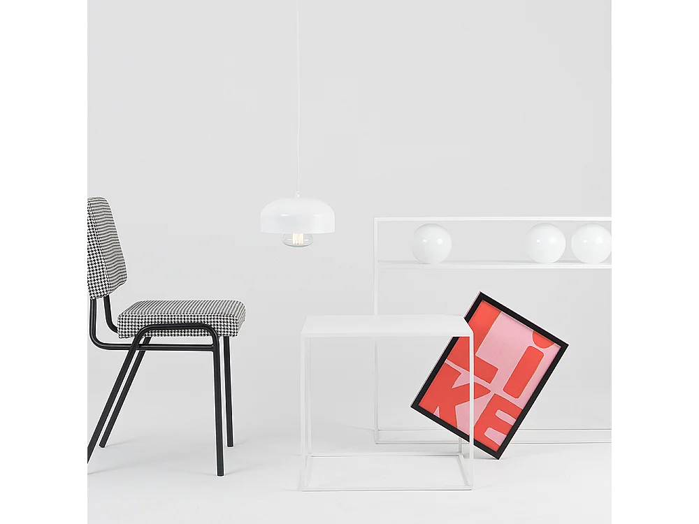 Mesa de Centro 0.5x0.5x0.45 m branca tensio metal 50