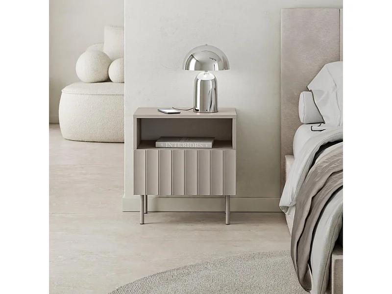 Mesa de cabeceira 53x50x34 cm bege claro tirami