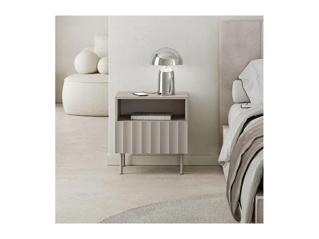 Nachttisch 53x50x34 cm hellbeige Tirami