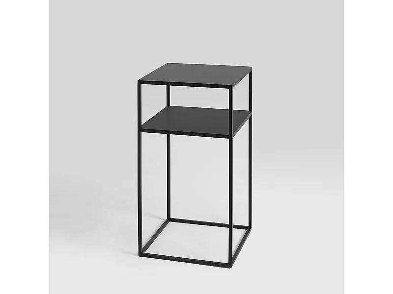 Mesa de centro 0.3x0.3x0.6 m negro tensio 2 pisos metal 30