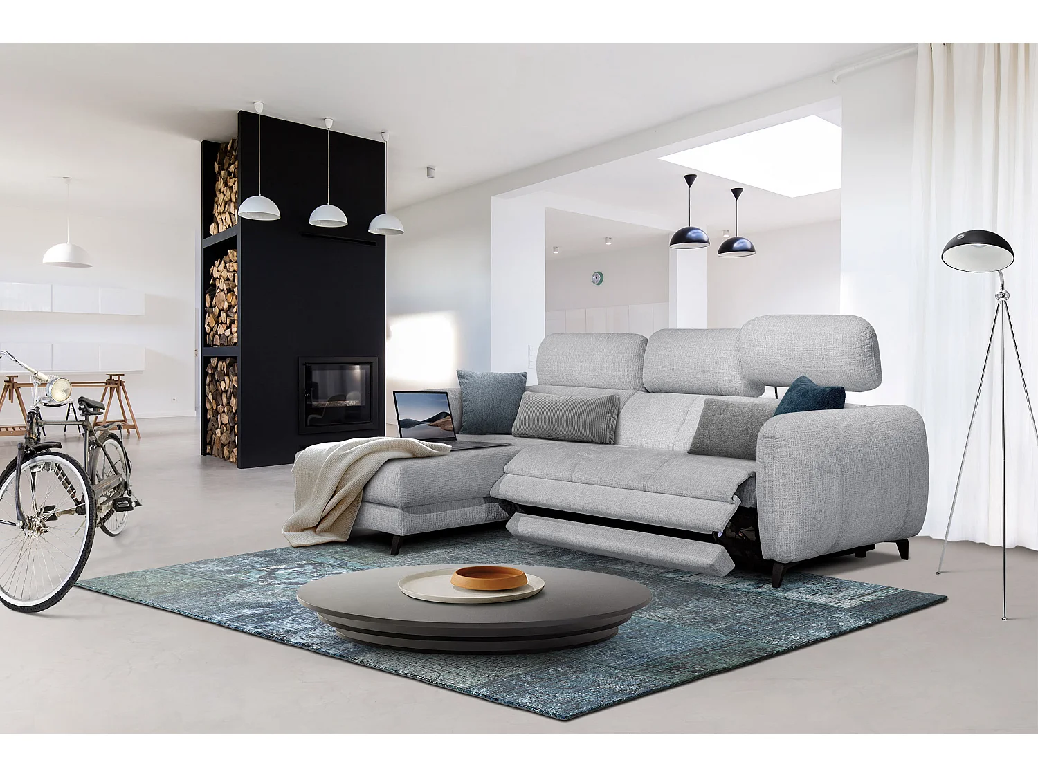 SVEN 3-Sitzer-Ecksofa, 1 Relax XL, verstellbare Kopfstützen, hellgrau