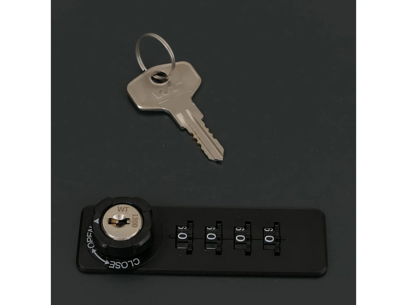 Osłona na 4 pojemniki na śmieci MCW-O67,  antracytowy wygląd drewna jasny