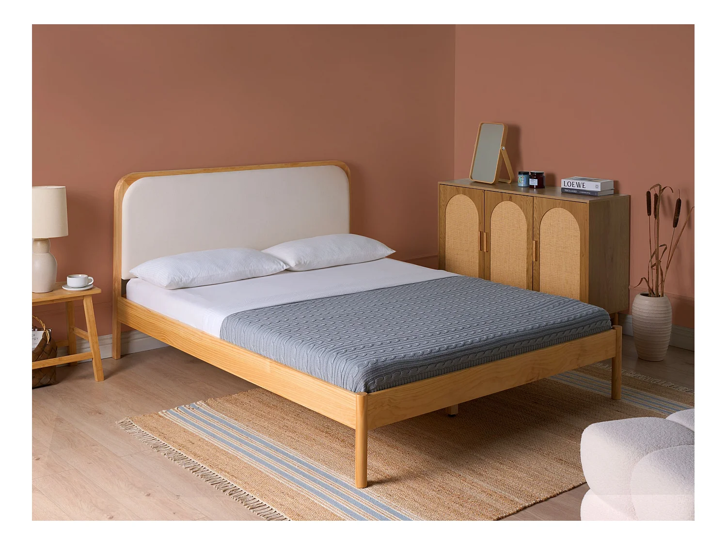 Lit avec sommier Bois de pin DOSCHES 160 x 200 cm Marron clair