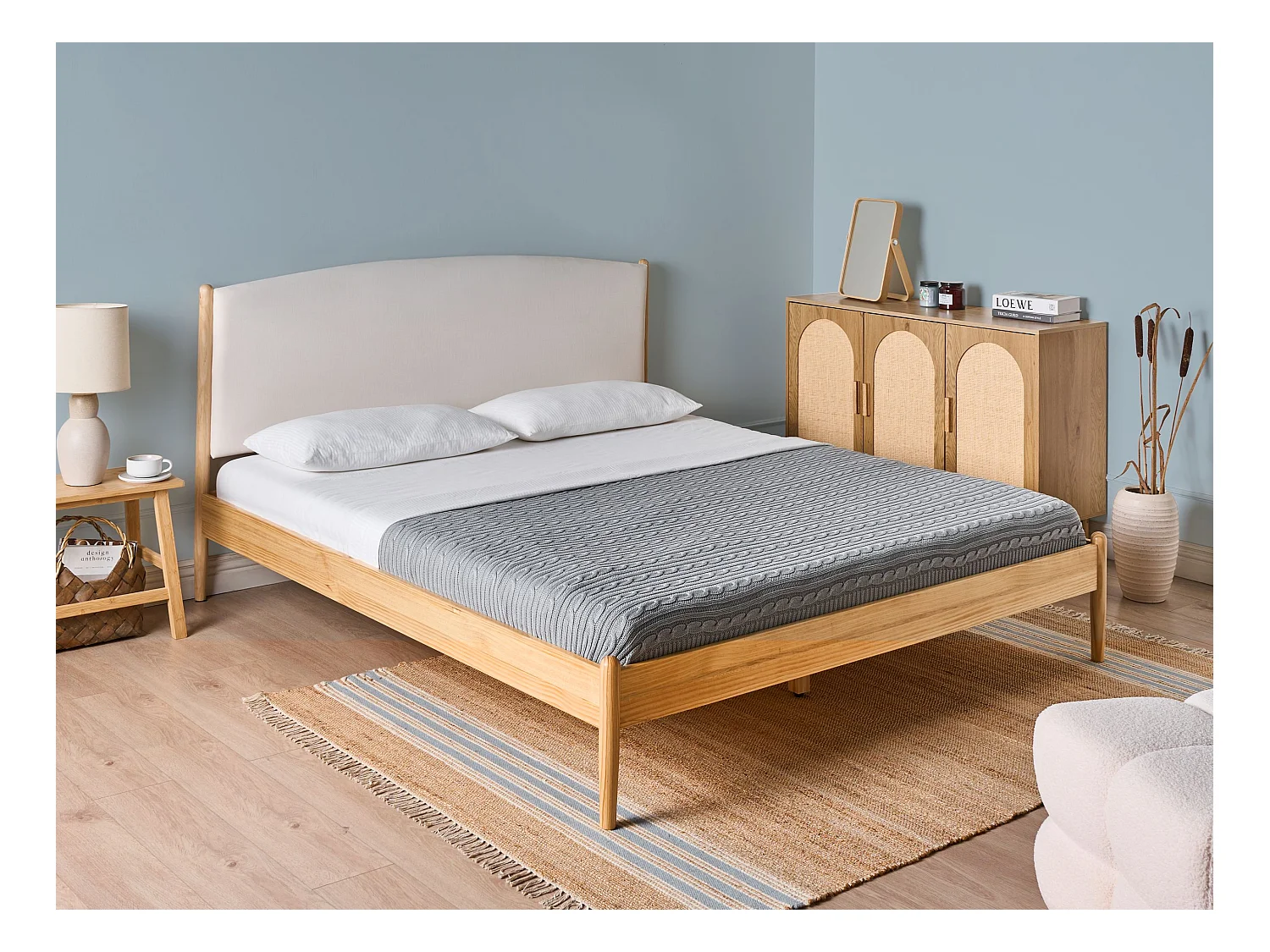 Lit avec sommier Bois de pin CLAIRAC 180 x 200 cm Marron clair