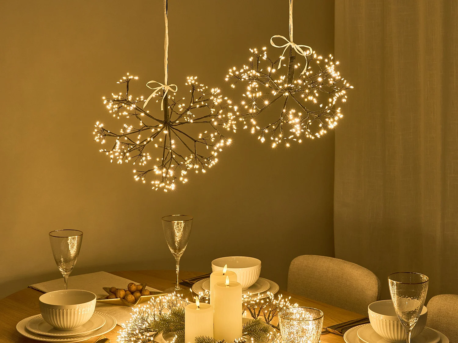 Lot de 2 décorations suspendues LED RACKSTA Gui 30/25 cm Noir