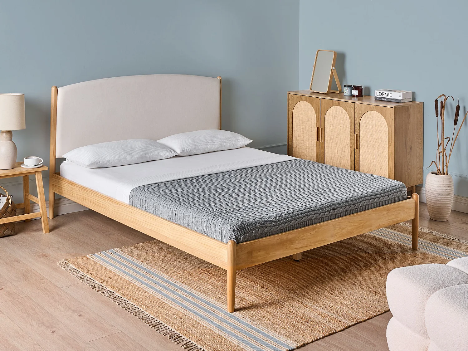 Lit avec sommier Bois de pin CLAIRAC 160 x 200 cm Marron clair