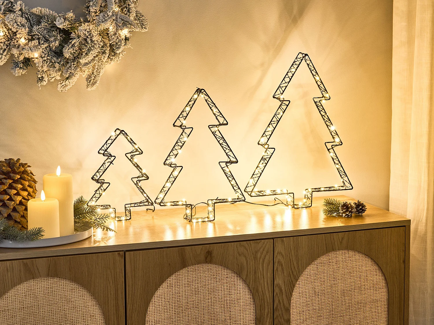 Décoration extérieure LED LOFSEN Arbre de Noël 45/35/25 cm Noir