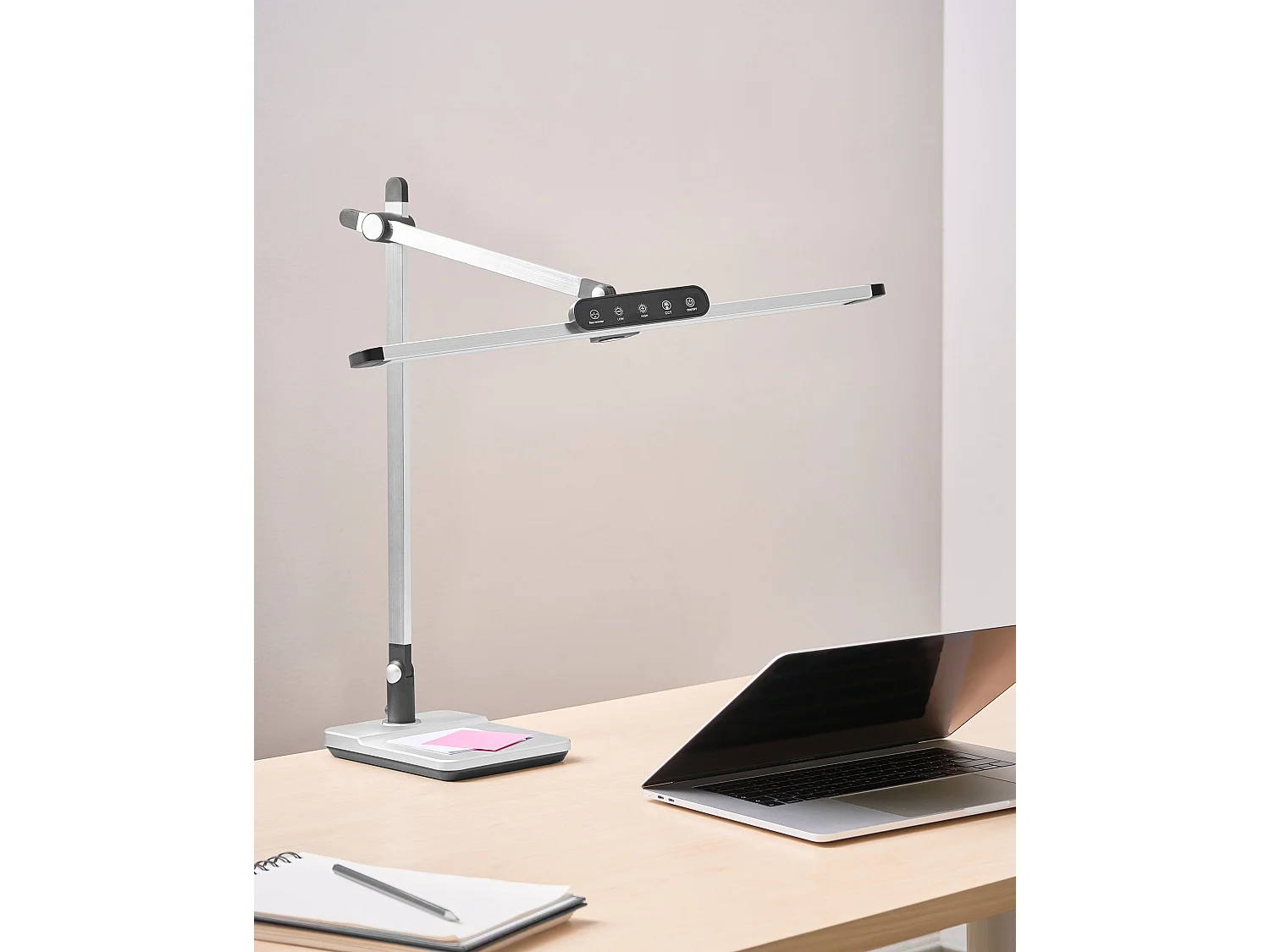 Lampe de bureau LED SERPENS Avec variateur Argenté