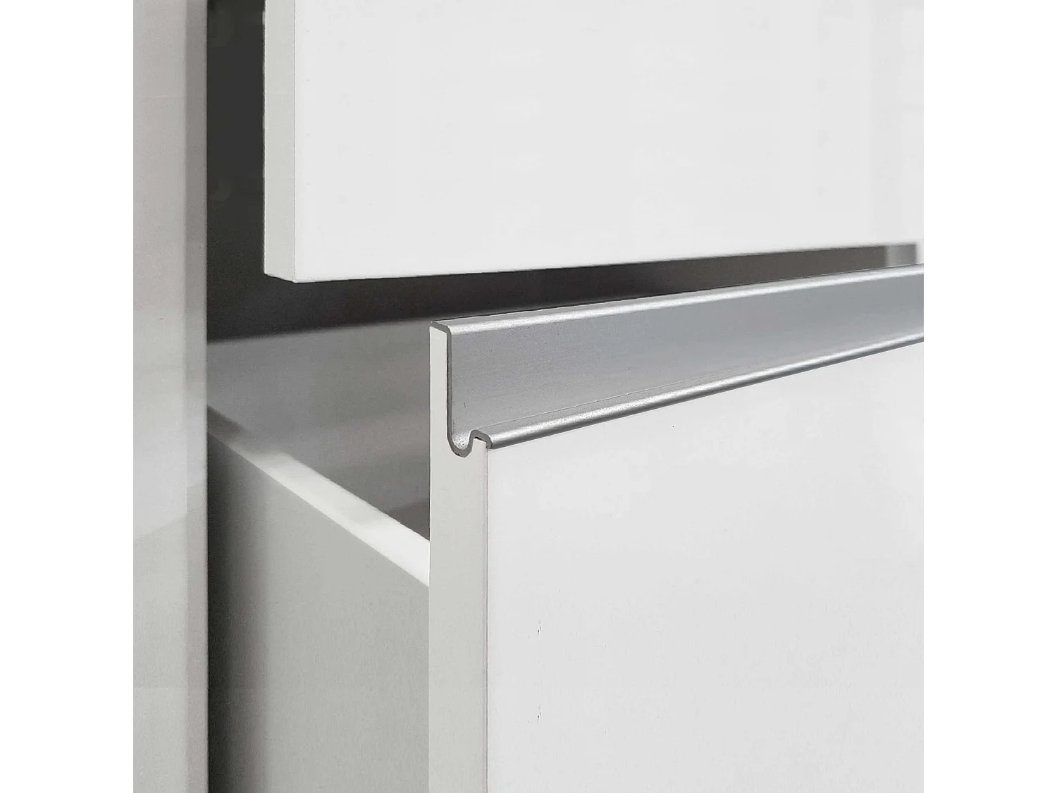 Credenza a cassettiera Magic 2 ante e 4 cassetti bianco lucido 120x40x105 cm