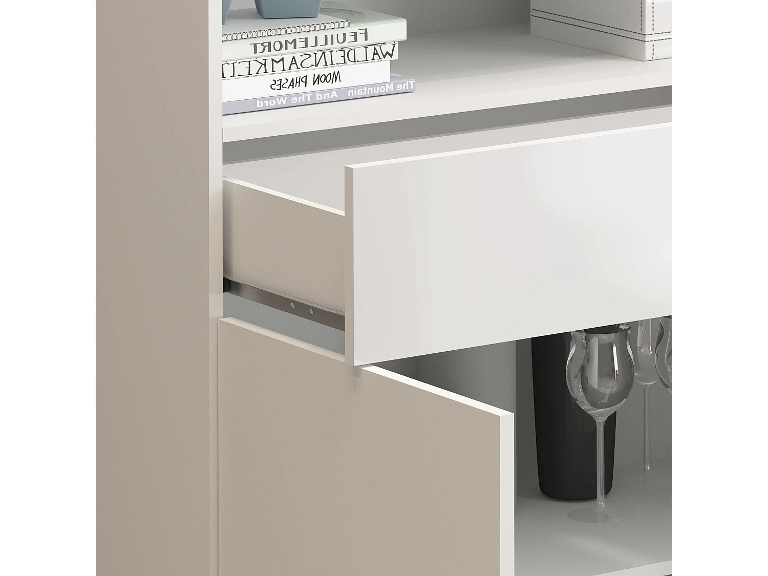 Credenza Potenza con 2 ante e 1 cassetto bianco lucido 100x40x121,5 cm