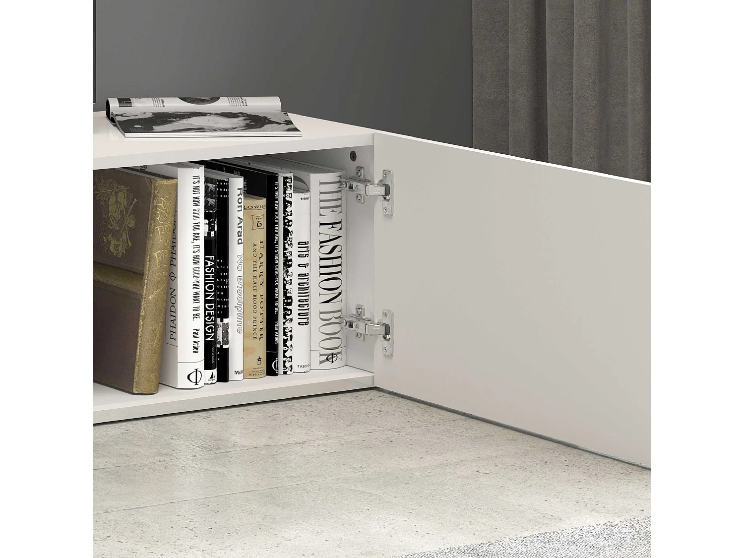 Mobile porta tv Egypt a 2 ante e 2 ripiani in vetro bianco lucido 180x38x35 cm