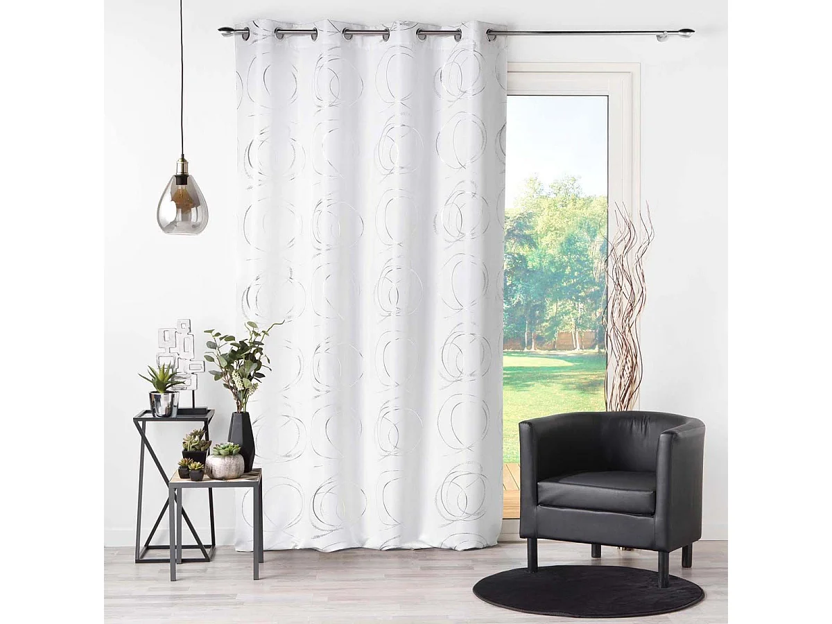 Cortina con ollaos impresión "hebillas estilizadas y argentadas 140 x 260 cm