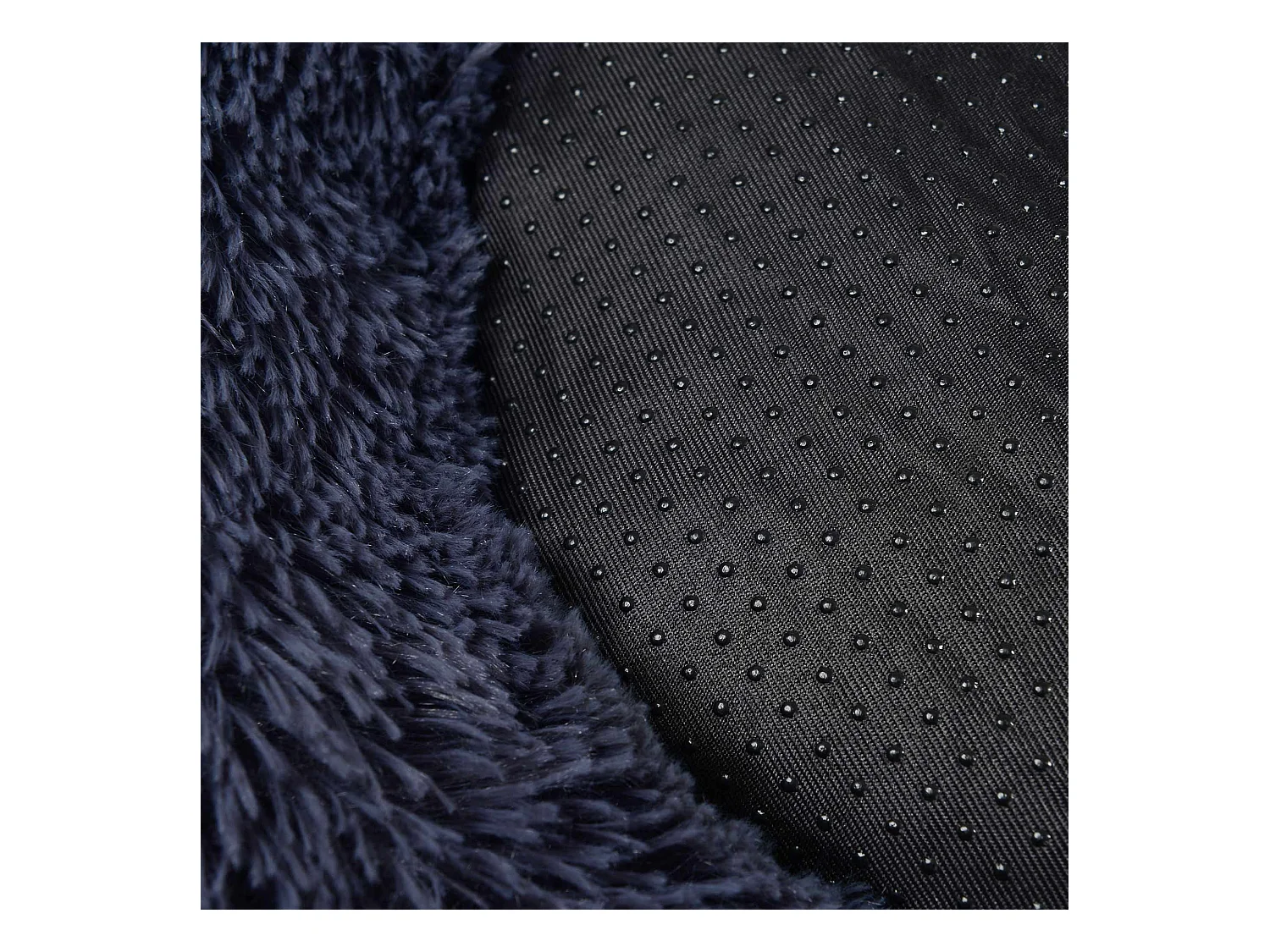 Lit pour chien et lit pour chat