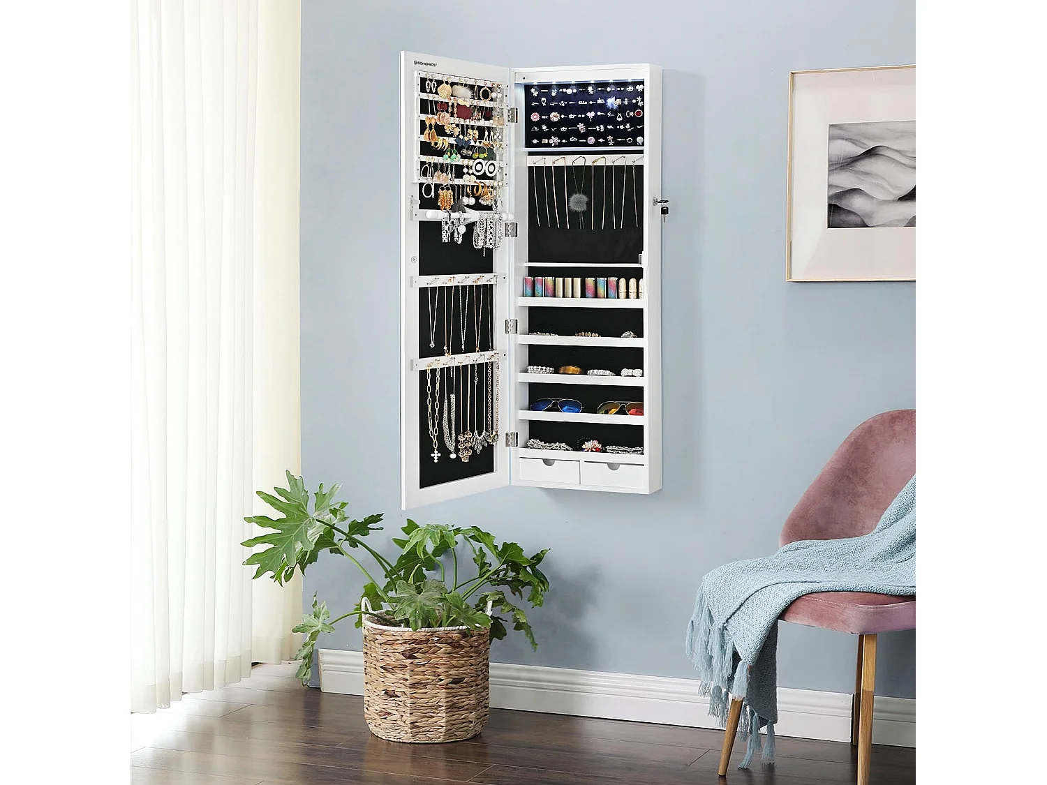 Armoire à bijoux avec miroir pleine longueur