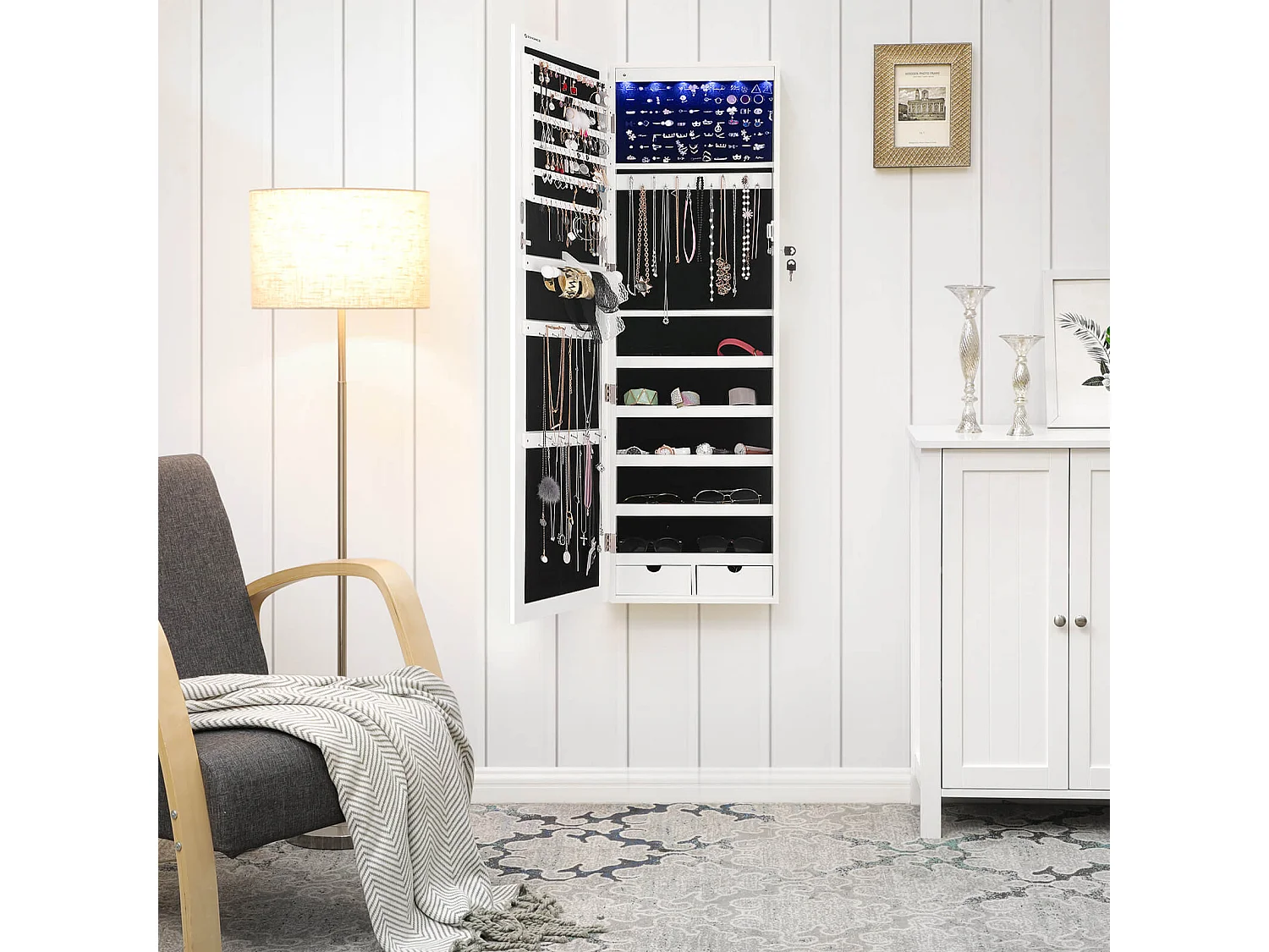 Armoire à bijoux avec miroir pleine longueur