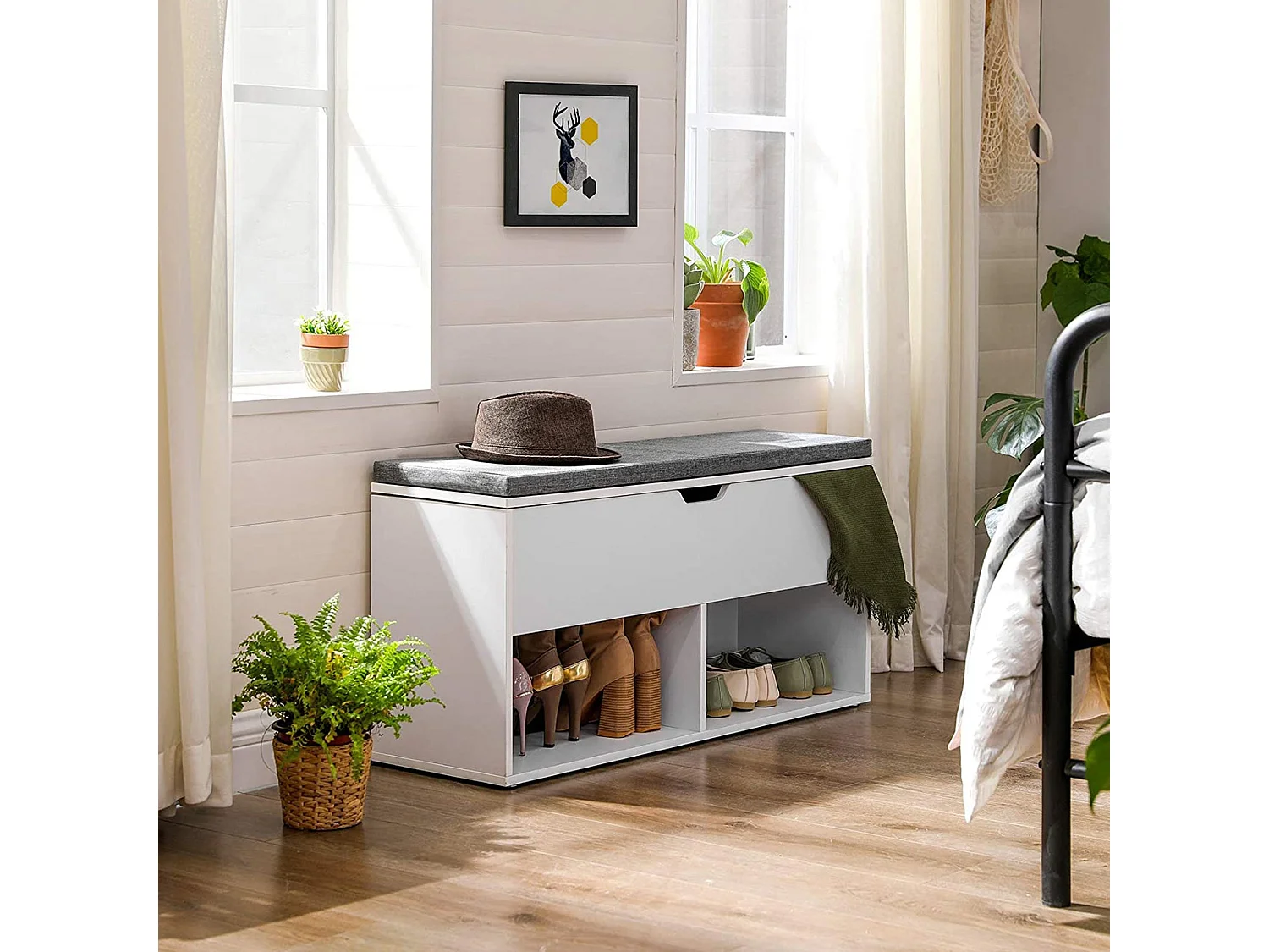 Schuhbank Hathiaundha