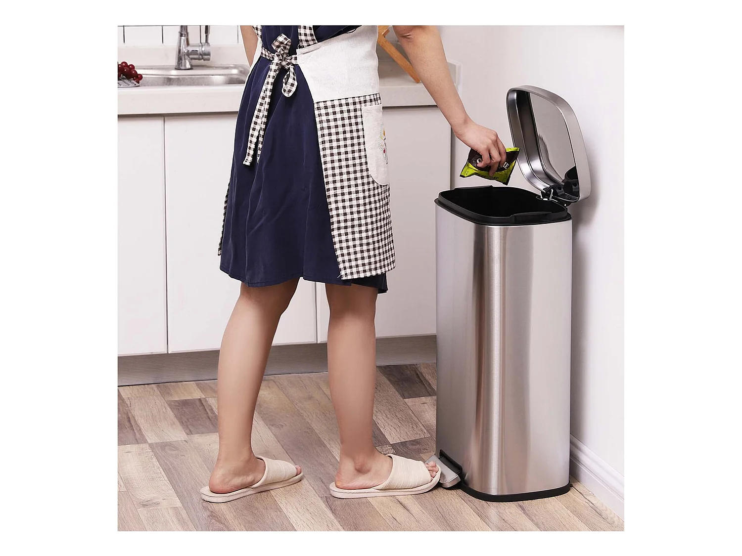 Mülleimer Treteimer geruchsdicht Saint-Denis