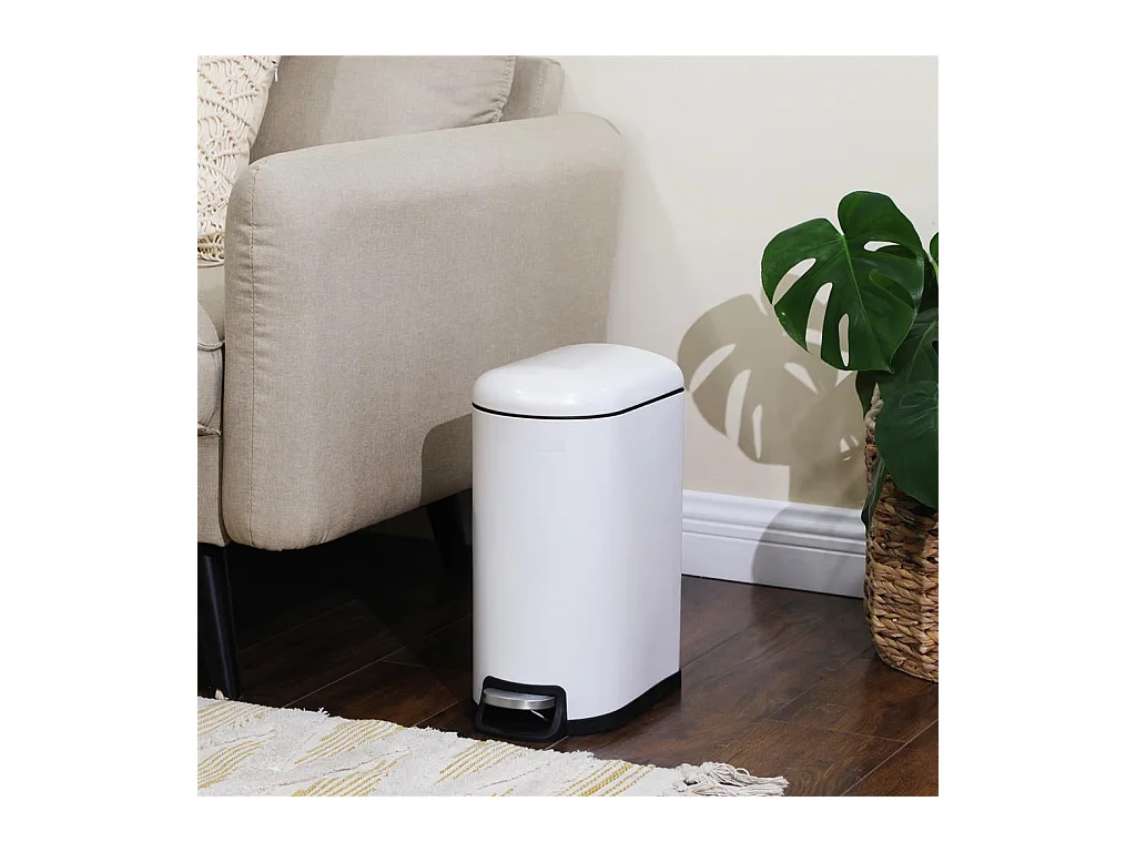 Mülleimer Dharmastala