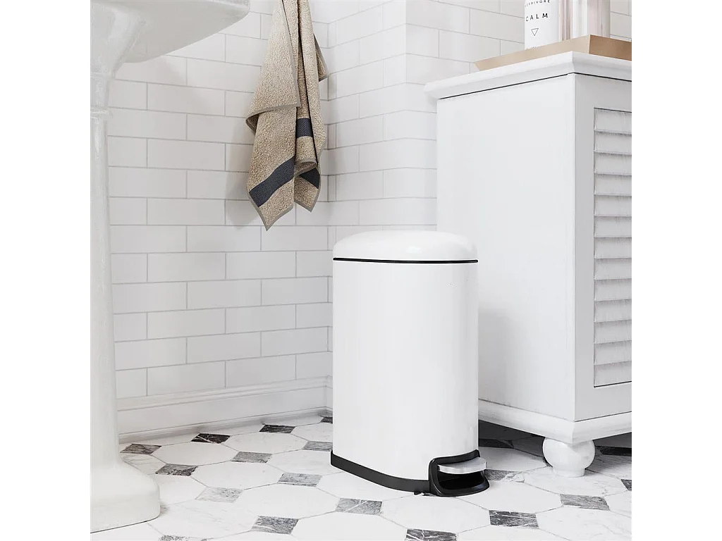 Mülleimer Dharmastala