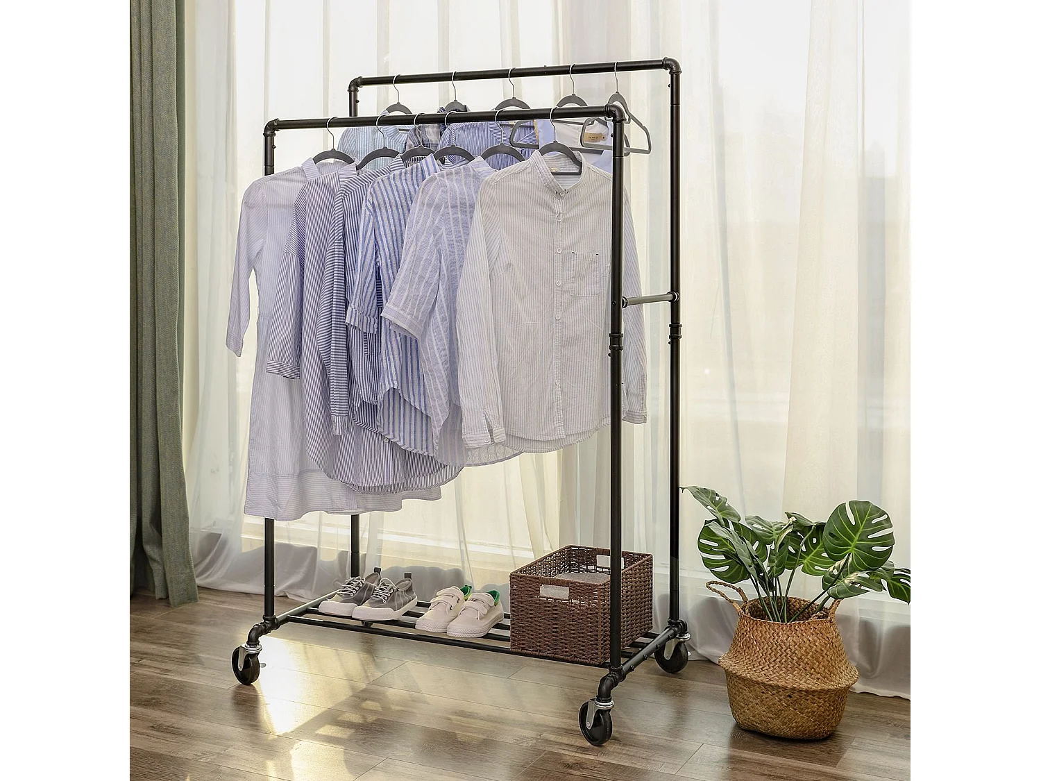 Kleiderstange Pekanbaru