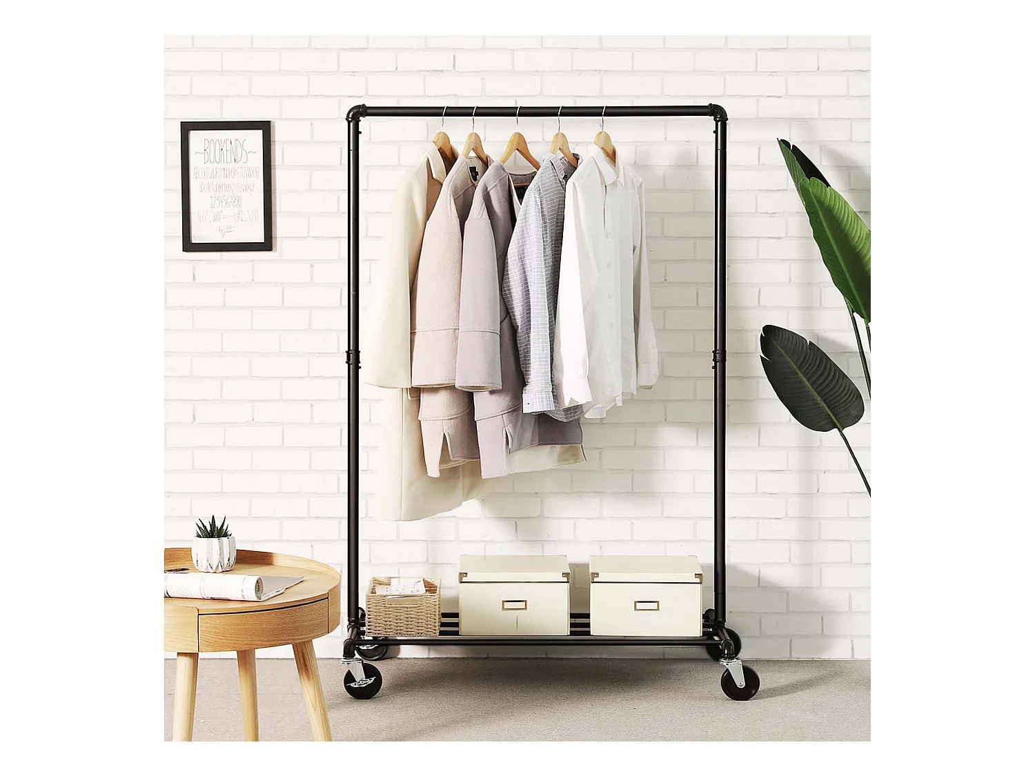 Kleiderständer Āqchah