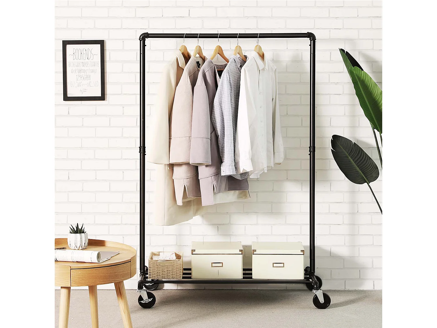 Kleiderständer Āqchah