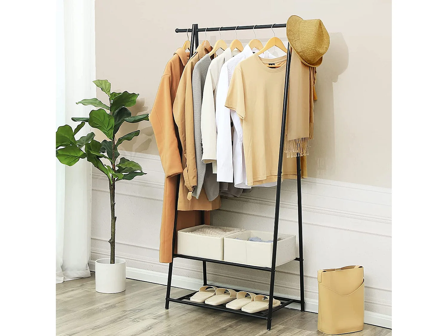 Kleiderständer Praia