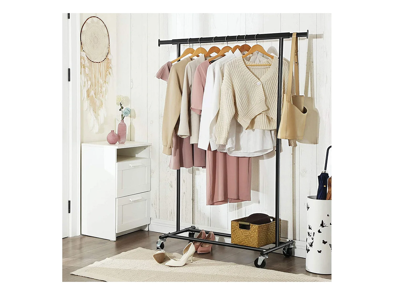 Kleiderständer Paramaribo