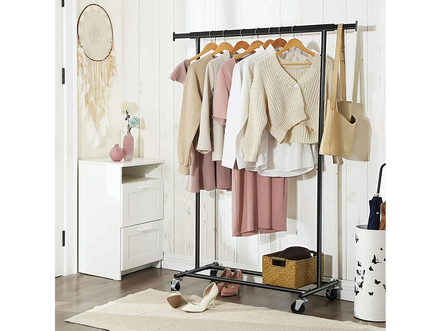 Kleiderständer Paramaribo