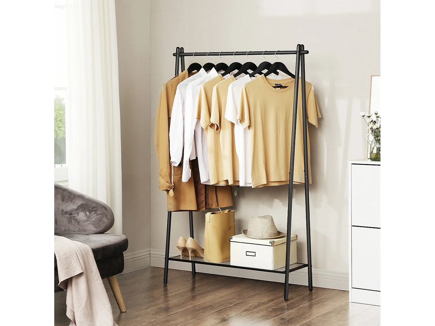 Kleiderständer Palikir