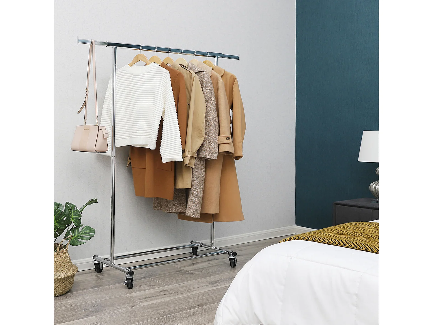 Kleiderständer Paramaribo