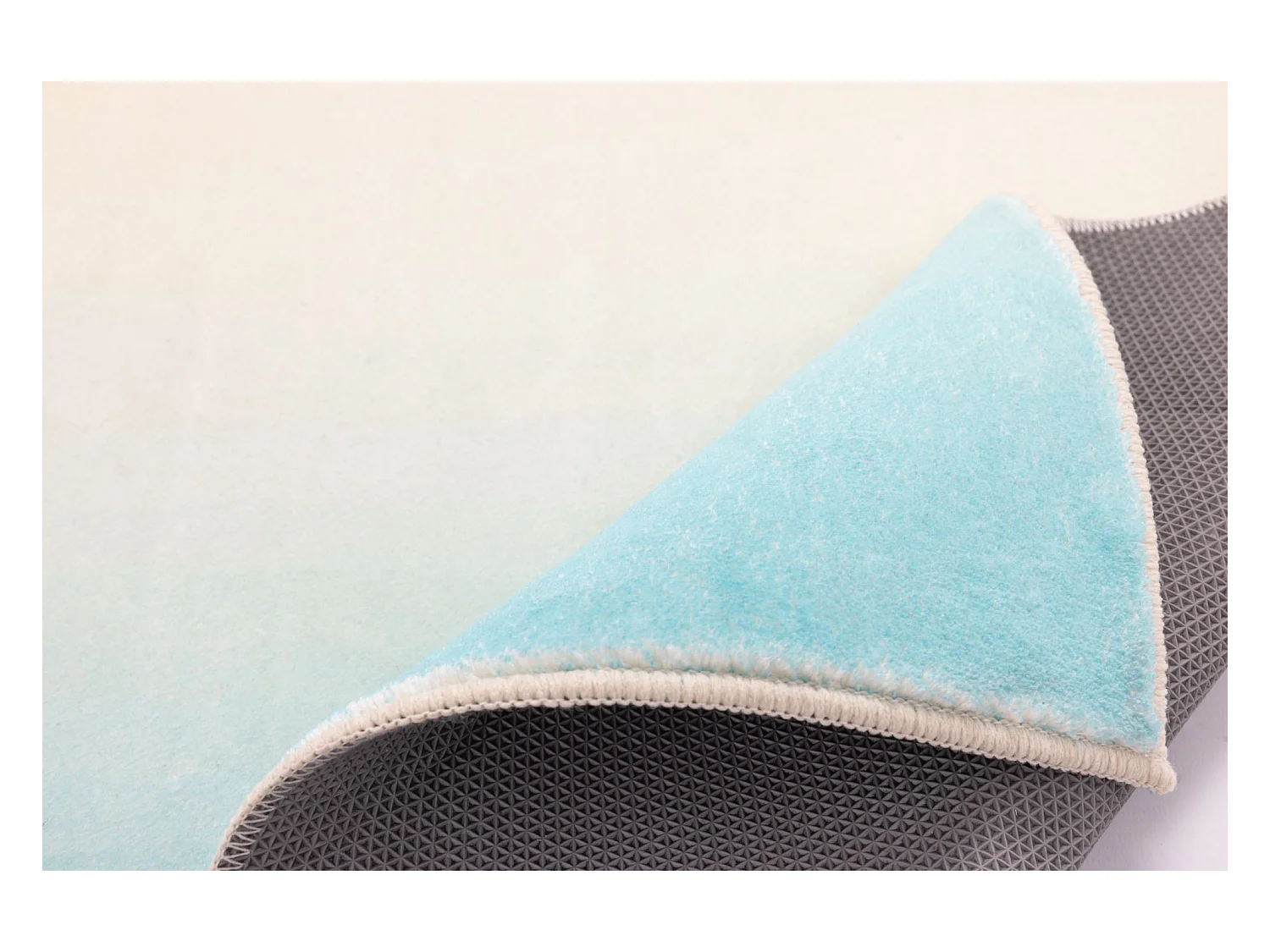 Tapis de bain imprimé à poils doux 50x60 cm multi pastel Ariella