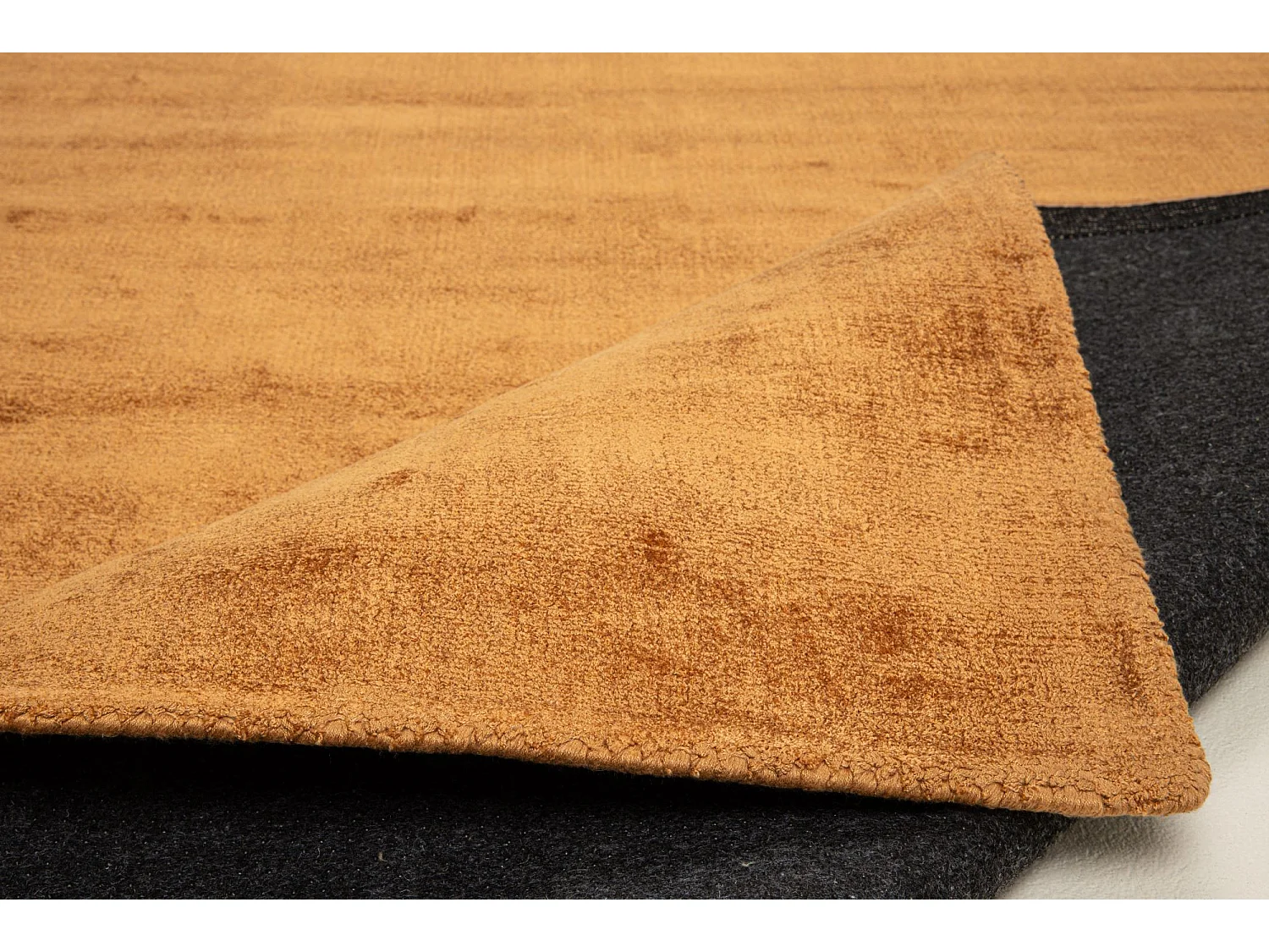 Handgewebter Viskoseteppich 300x400 cm Ocker Shine