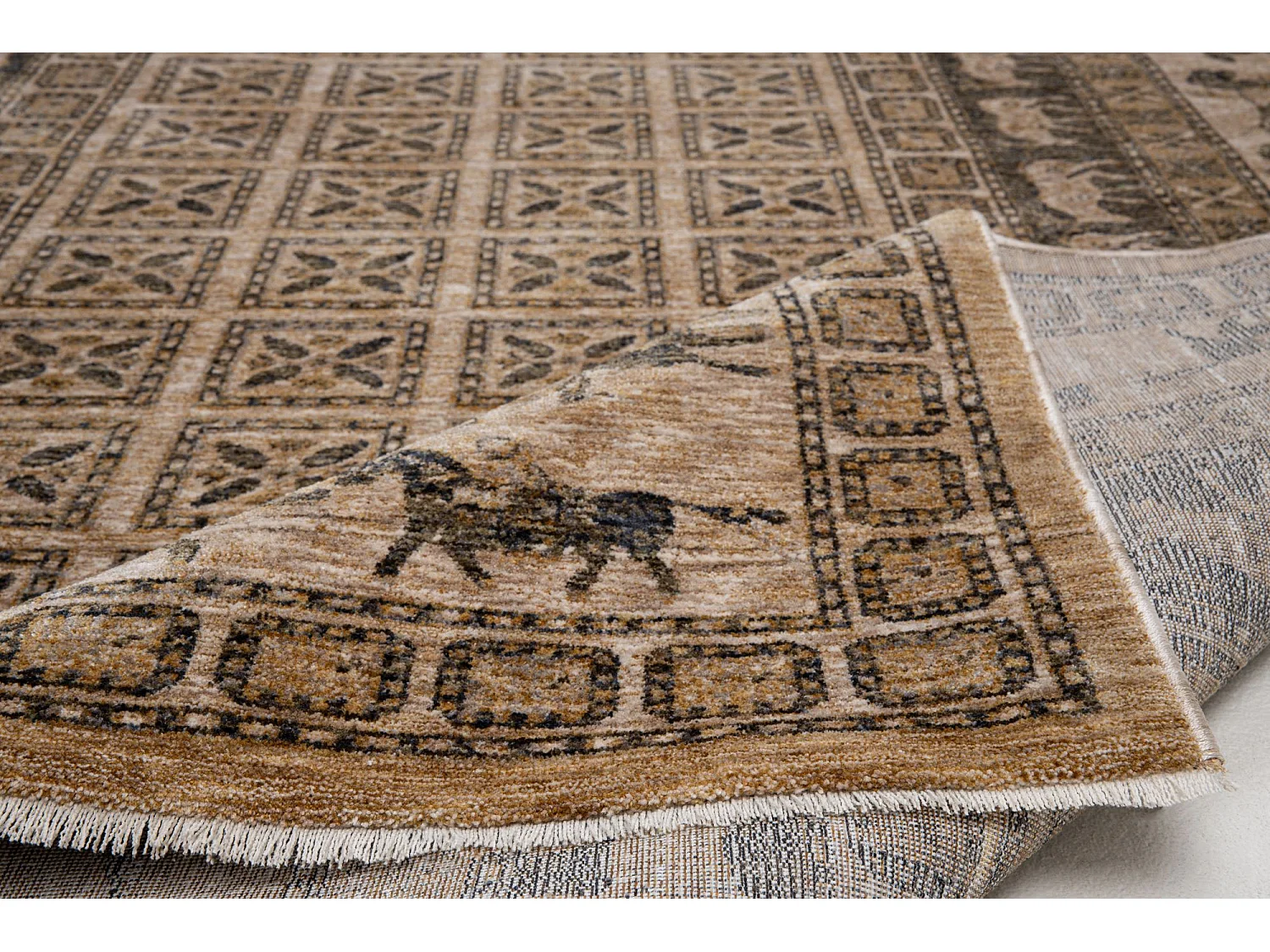 Tapete com bordado em estilo oriental 240x290 cm bege múltipla Beatrice