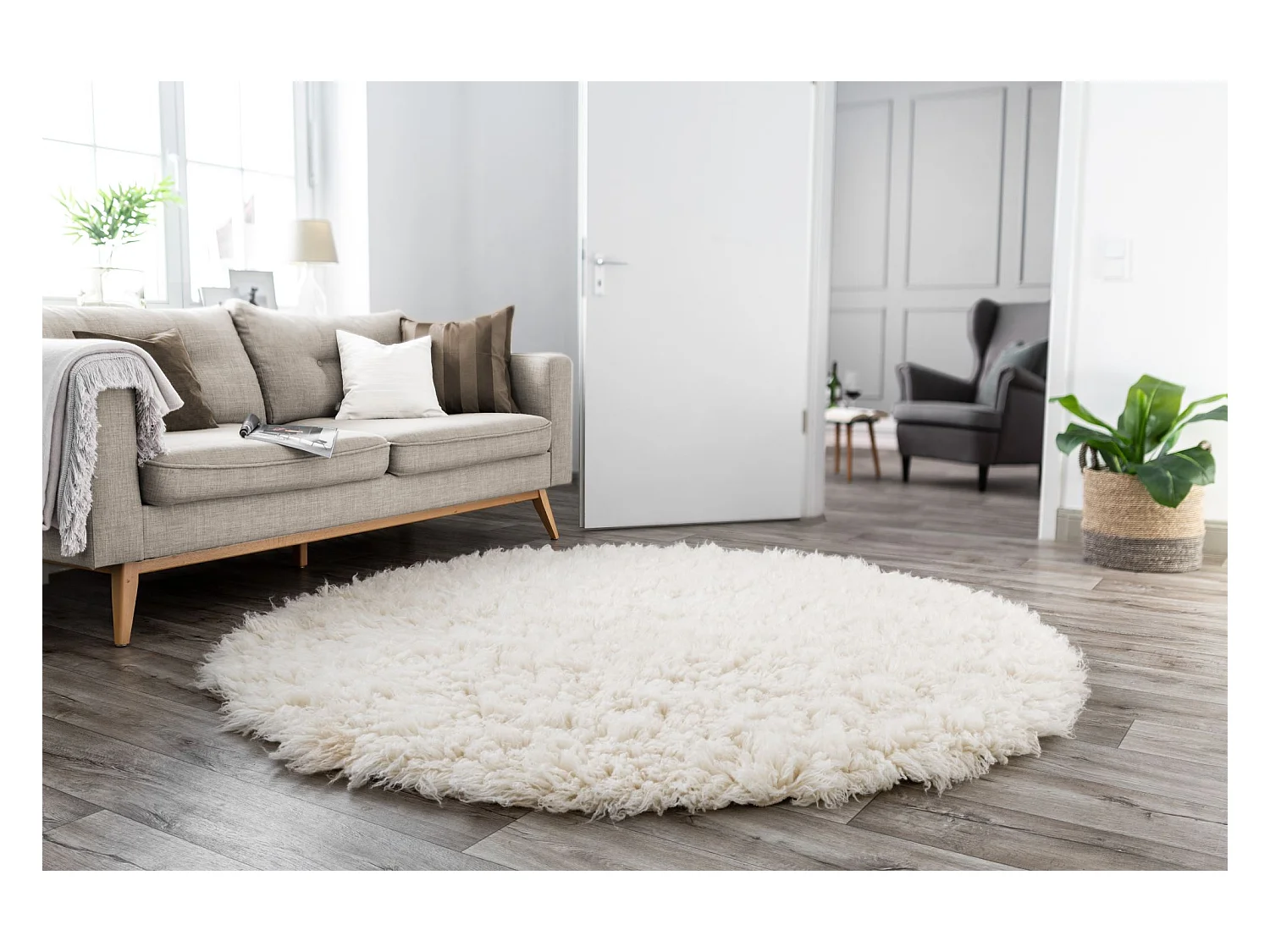Flokati Teppich aus Griechenland Durchmesser 120 cm Natur Flokos 2450
