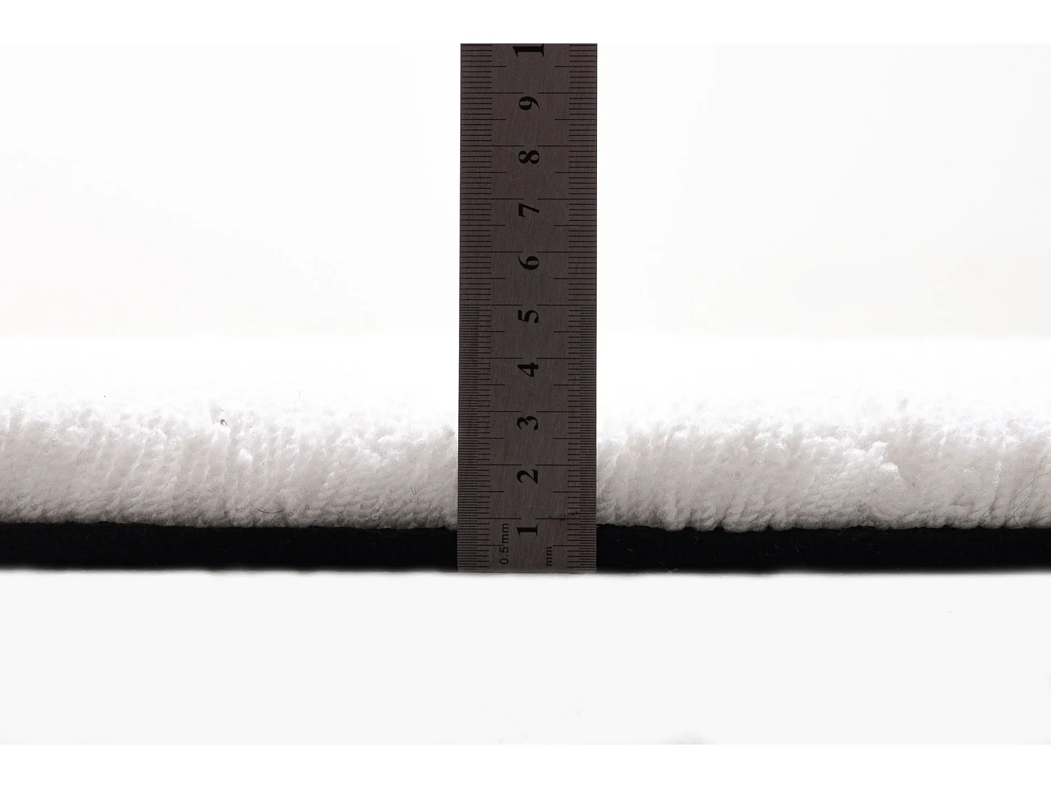 Tapis Shaggy tufté à la main 160x230 cm blanc Cozy