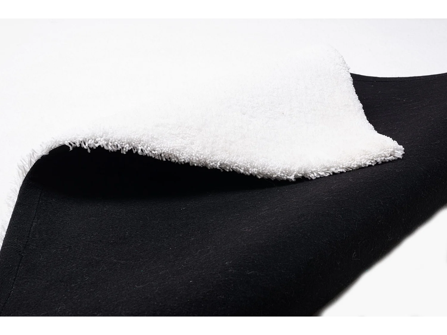 Tapis Shaggy tufté à la main 160x230 cm blanc Cozy