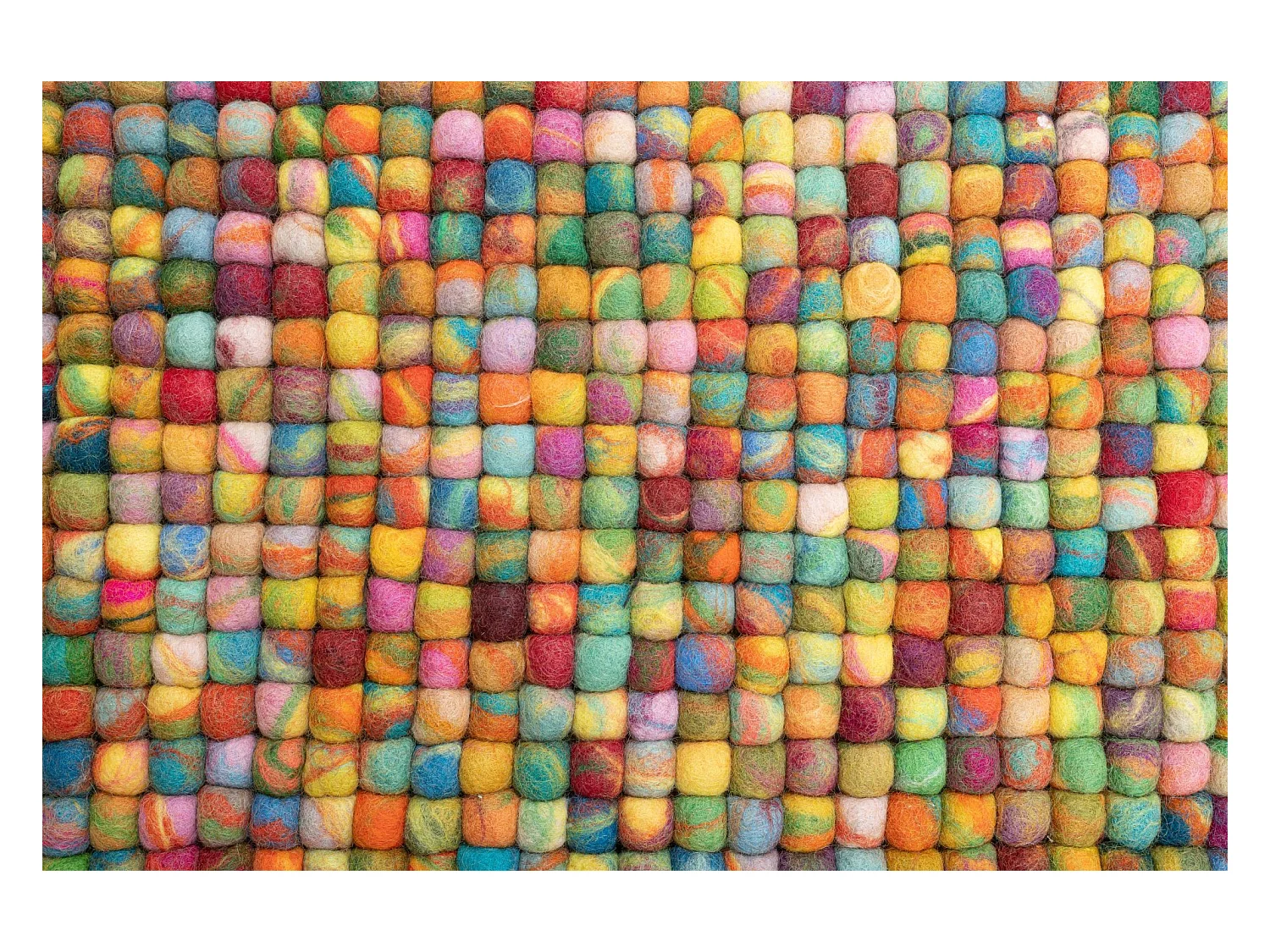 Handgearbeiteter Filzkugelteppich 70x270 cm Bunt Felty 2.2