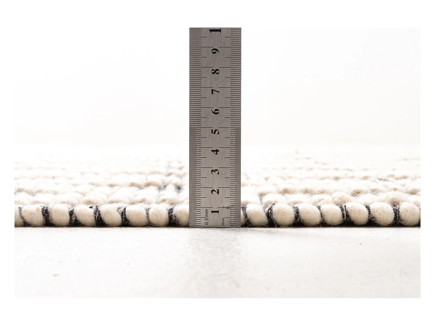 Handgewebter Teppich im Ethno Design 190x290 cm Natur Colored Macrame