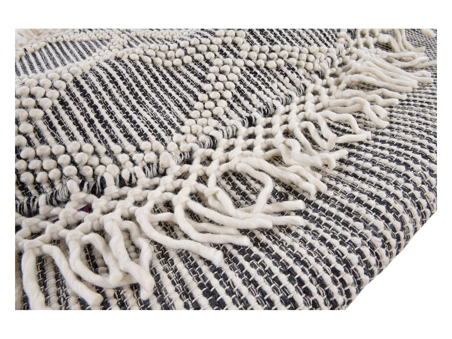 Tapis tissé à la main au design ethnique  140x140 cm natural Colored Macrame