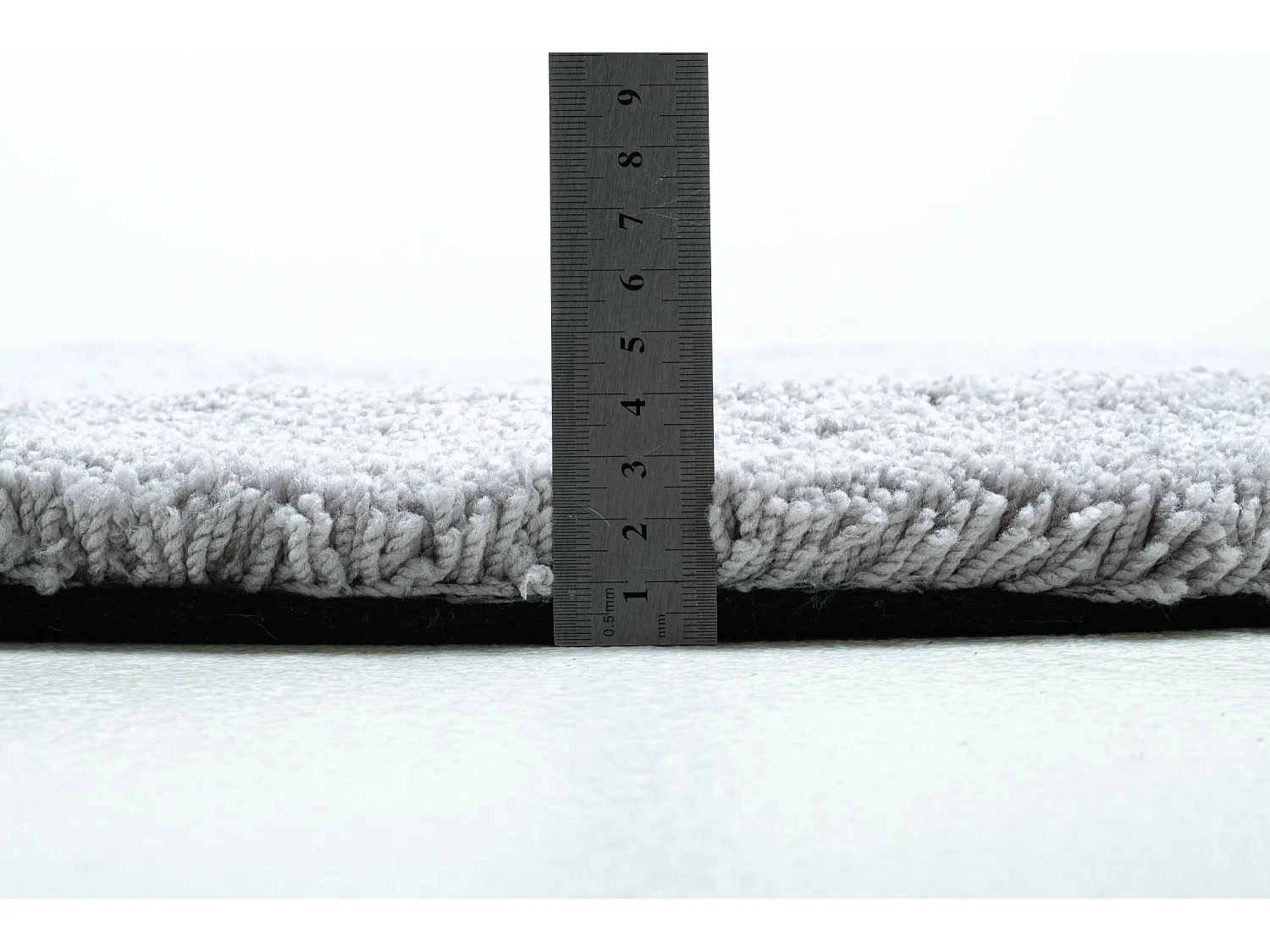 Tapis Shaggy tufté à la main 140x140 cm gris Cozy