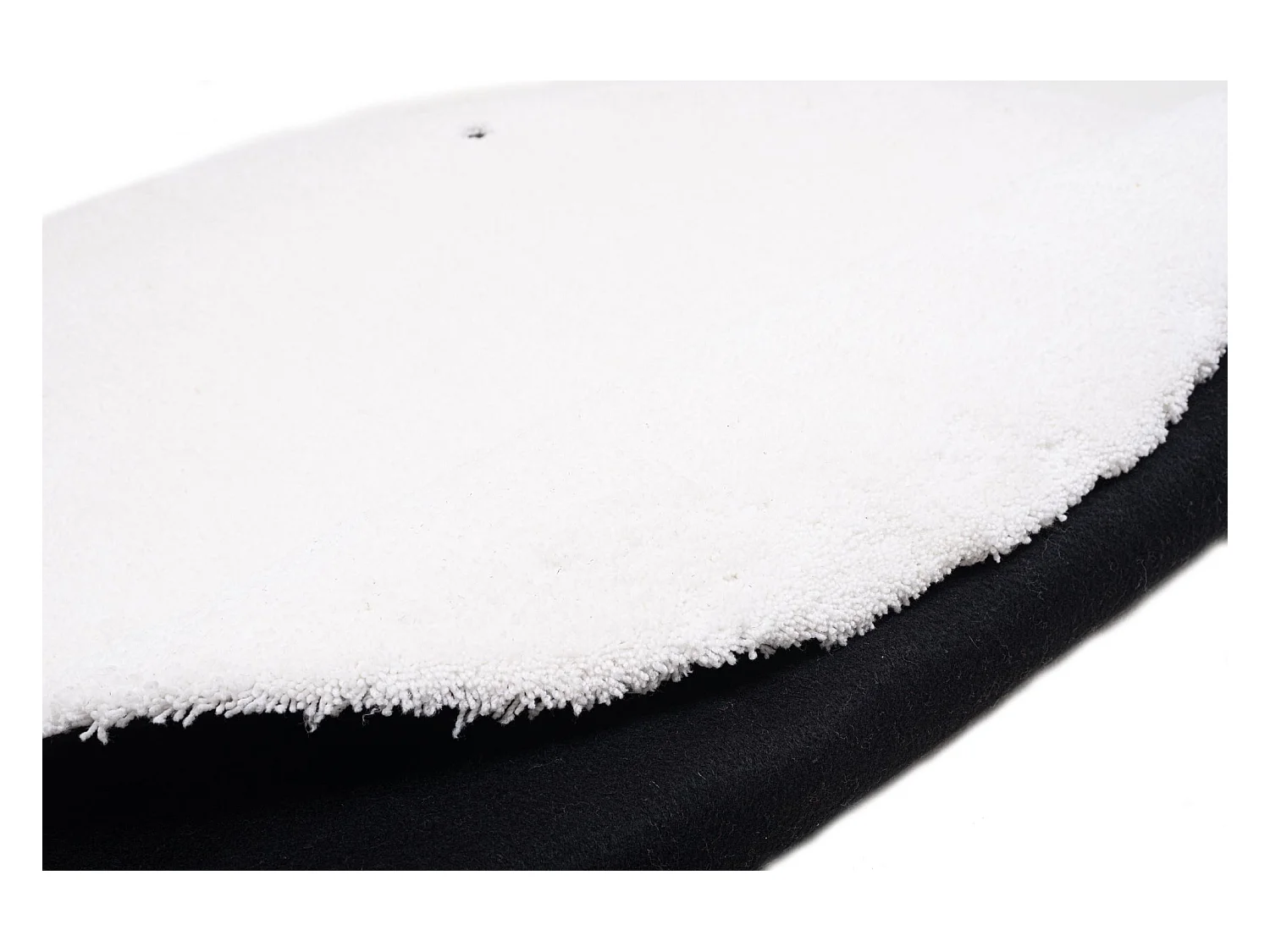 Tapis Shaggy tufté à la main 135x200 cm blanc Cozy