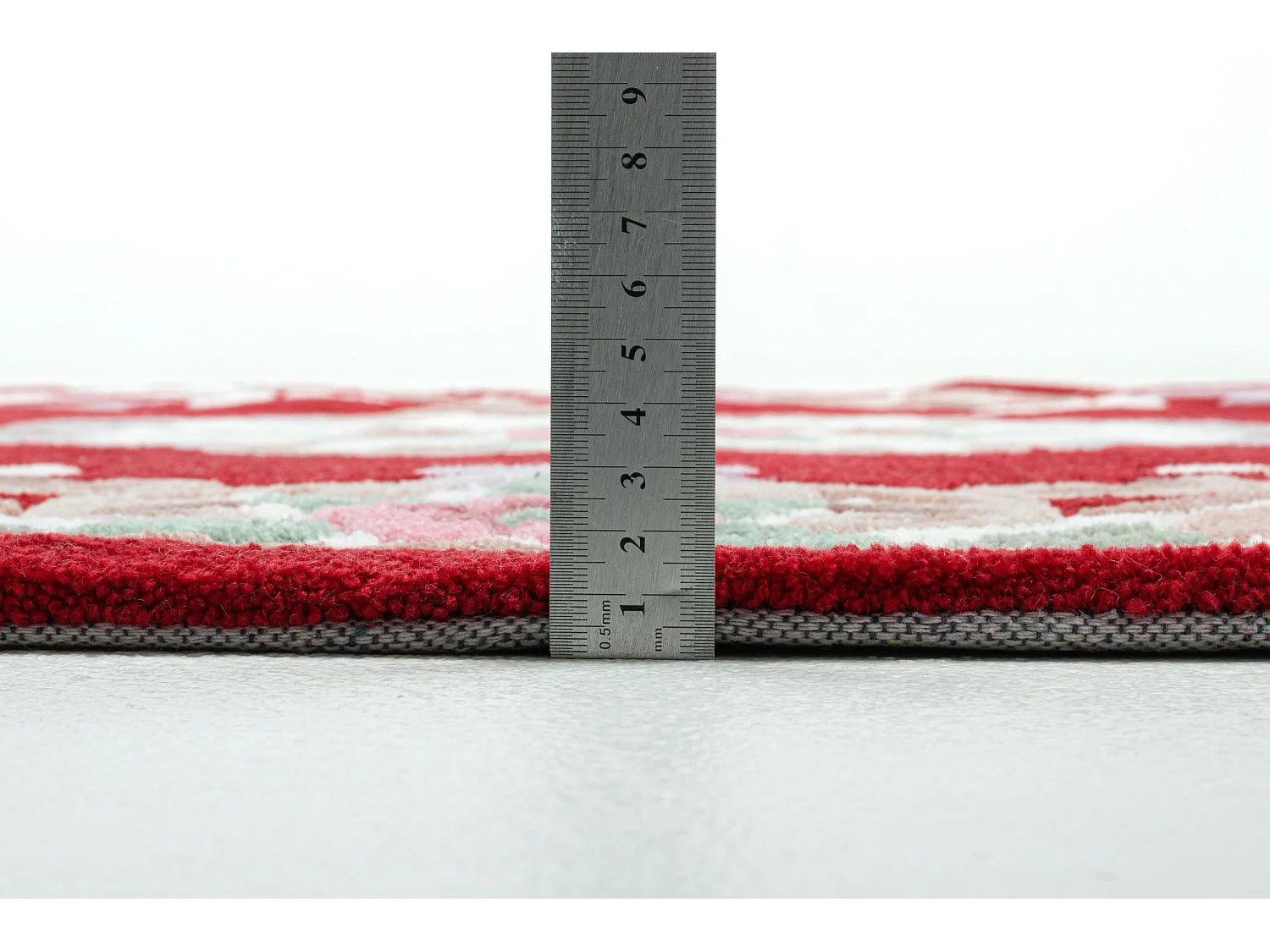 Tapis tufté à la main avec bordure, style Aubusson  190x290 cm rouge Ming