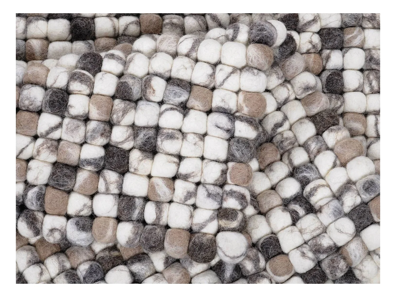 Handgearbeiteter Filzkugelteppich 40x60 cm Natur Multi Felty 2.2