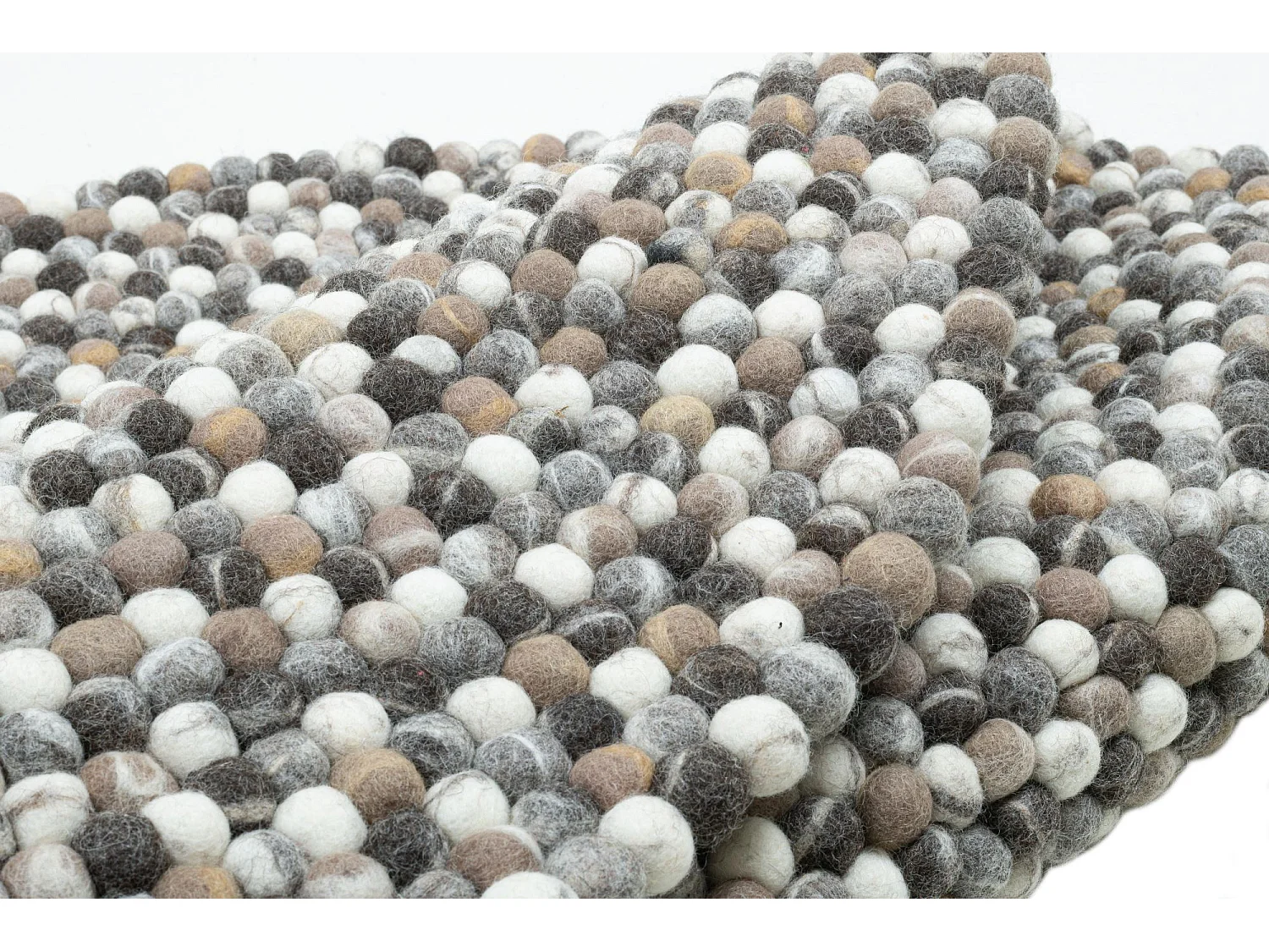 Tapis en boules de feutre fait main 190x190 cm natural multi Felty 2.2