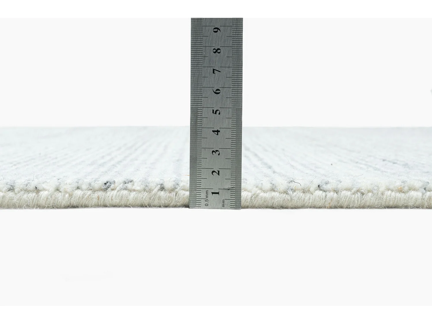 Hygge-Teppich aus Viskose und Wolle 70x140 cm Silber Boston