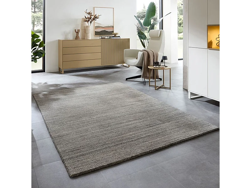 Handgewebter Teppich aus Wolle und Viskose 190x290 cm Grau Sandiego