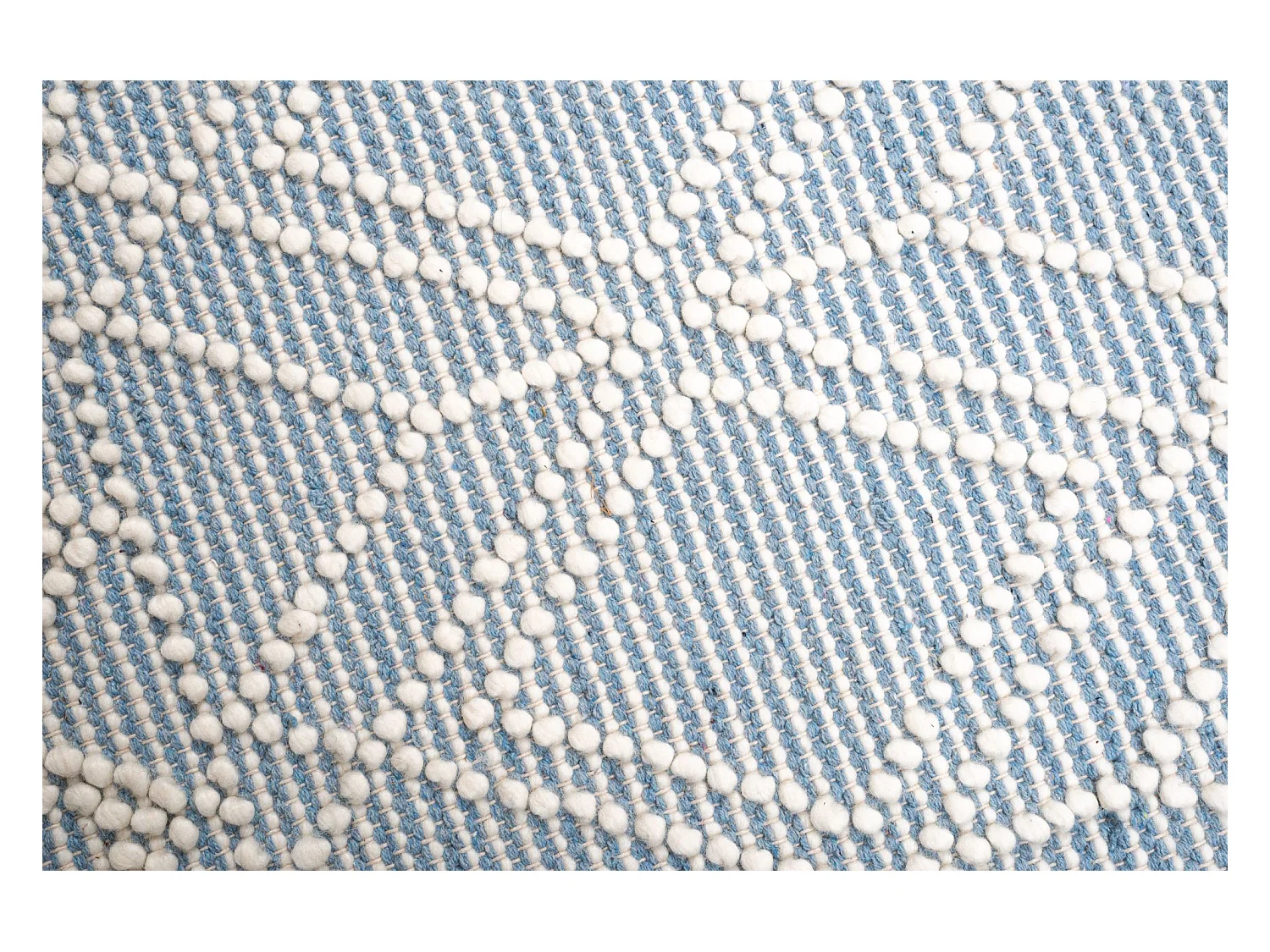 Tapis tissé à la main au design ethnique  190x290 cm bleu Colored Macrame