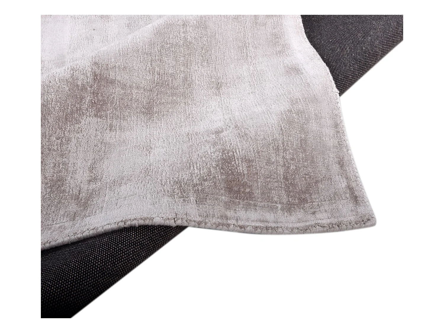 Handgeweven viscose tapijt 85x155 cm lichtbruin Shine